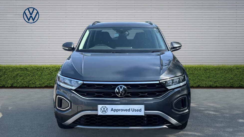 Volkswagen T-Roc 1.0 TSI Life 5dr Petrol Hatchback - Image 7