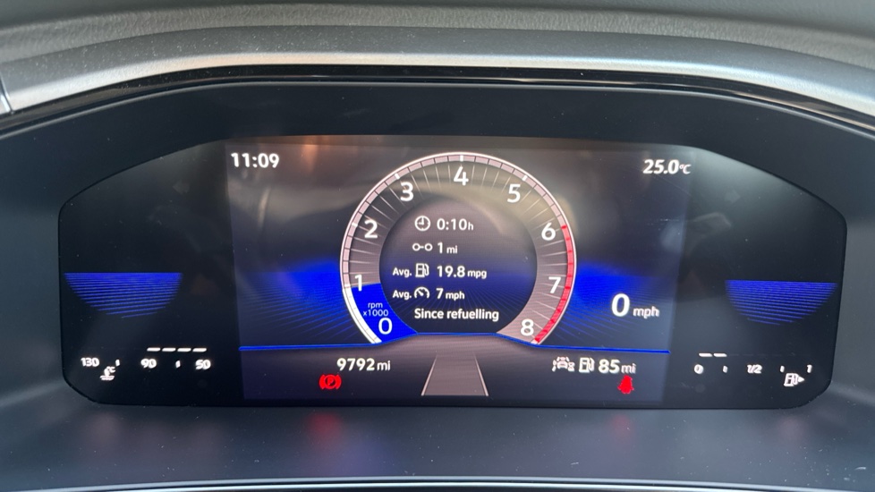 Volkswagen T-Roc 1.0 TSI Life 5dr Petrol Hatchback - Image 11
