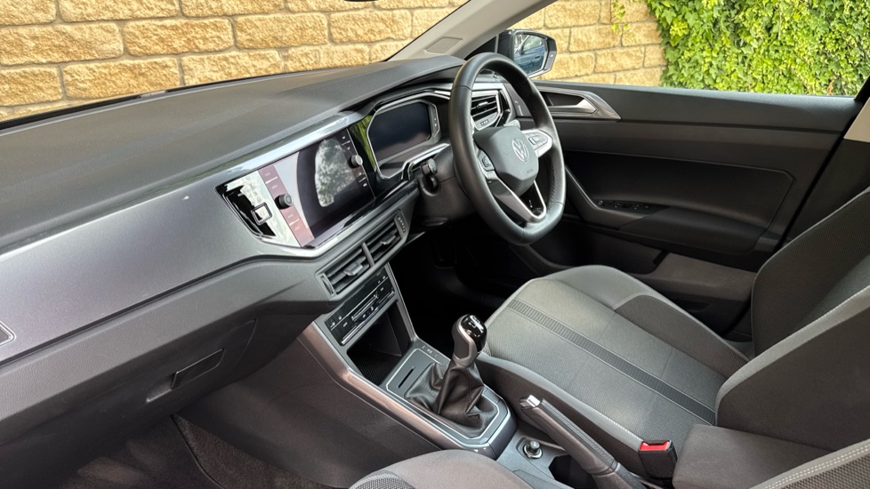 Volkswagen Polo 1.0 TSI Style 5dr Petrol Hatchback - Image 2