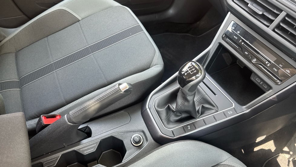Volkswagen Polo 1.0 TSI Style 5dr Petrol Hatchback - Image 14