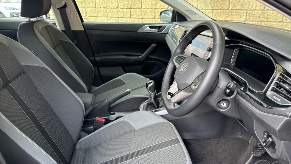 Volkswagen Polo 1.0 TSI Style 5dr Petrol Hatchback - Image 15