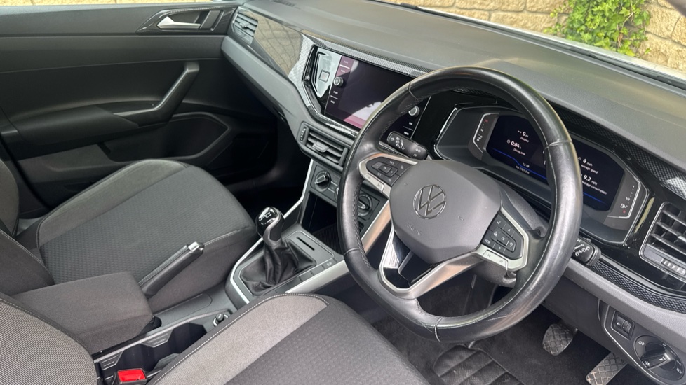 Volkswagen Polo 1.0 TSI Life 5dr Petrol Hatchback - Image 6