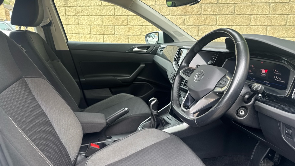 Volkswagen Polo 1.0 TSI Life 5dr Petrol Hatchback - Image 15