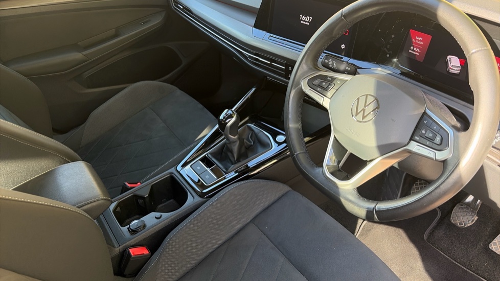 Volkswagen Golf 1.5 TSI Style 5dr Petrol Hatchback - Image 6
