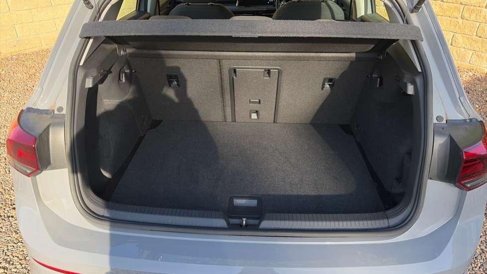 Volkswagen Golf 1.5 TSI Style 5dr Petrol Hatchback - Image 20