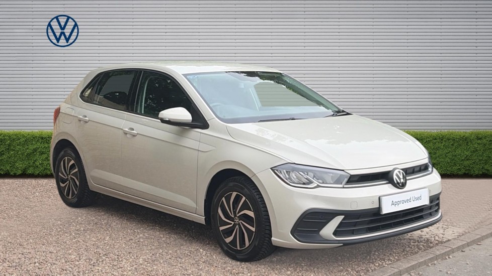 Volkswagen Polo 1.0 TSI Life 5dr Petrol Hatchback - Image 1