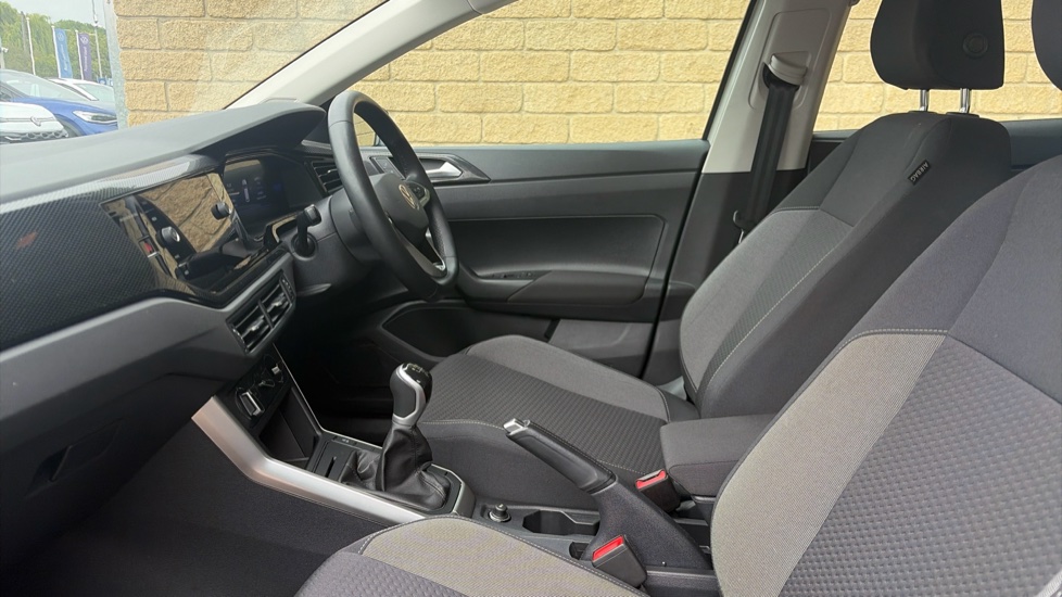 Volkswagen Polo 1.0 TSI Life 5dr Petrol Hatchback - Image 2