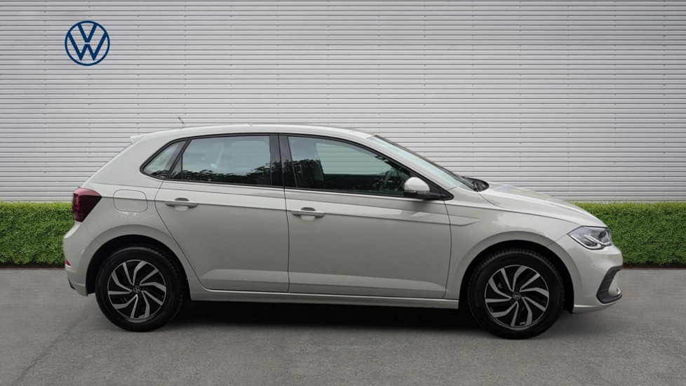 Volkswagen Polo 1.0 TSI Life 5dr Petrol Hatchback - Image 4