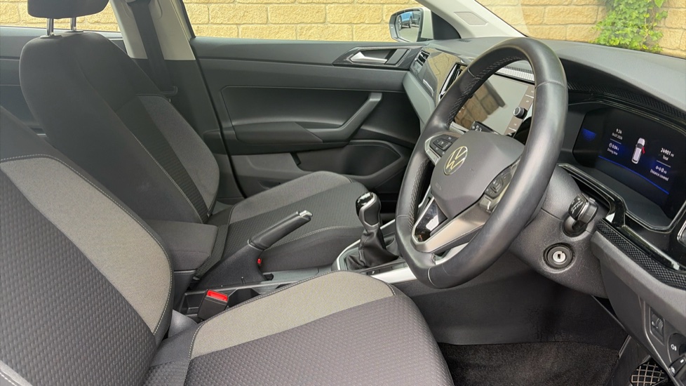 Volkswagen Polo 1.0 TSI Life 5dr Petrol Hatchback - Image 15