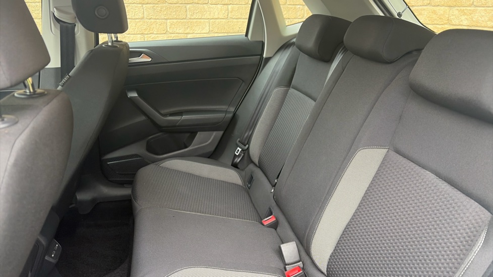 Volkswagen Polo 1.0 TSI Life 5dr Petrol Hatchback - Image 16
