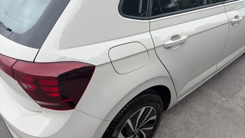 Volkswagen Polo 1.0 TSI Life 5dr Petrol Hatchback - Image 37