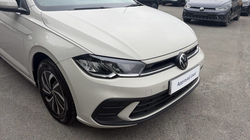 Volkswagen Polo 1.0 TSI Life 5dr Petrol Hatchback - Image 40