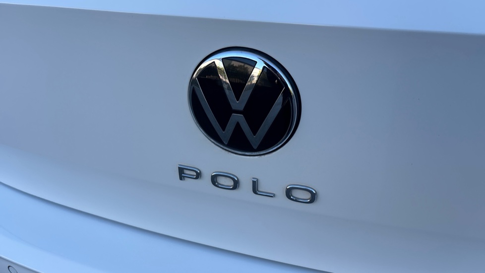 Volkswagen Polo 1.0 TSI Life 5dr Petrol Hatchback - Image 38