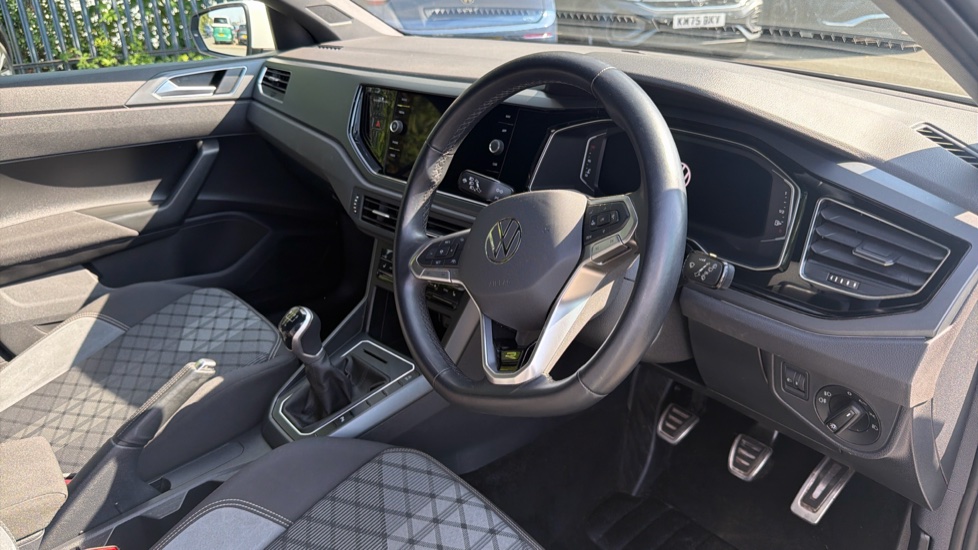 Volkswagen Polo 1.0 TSI R-Line 5dr Petrol Hatchback - Image 6