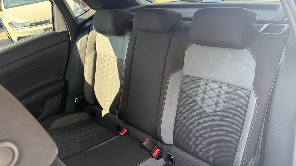 Volkswagen Polo 1.0 TSI R-Line 5dr Petrol Hatchback - Image 16