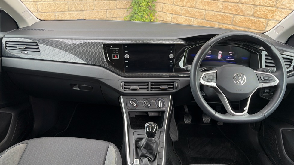 Volkswagen Polo 1.0 TSI Life 5dr Petrol Hatchback - Image 9
