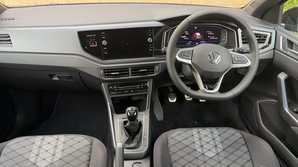 Volkswagen Polo 1.0 TSI R-Line 5dr Petrol Hatchback - Image 9