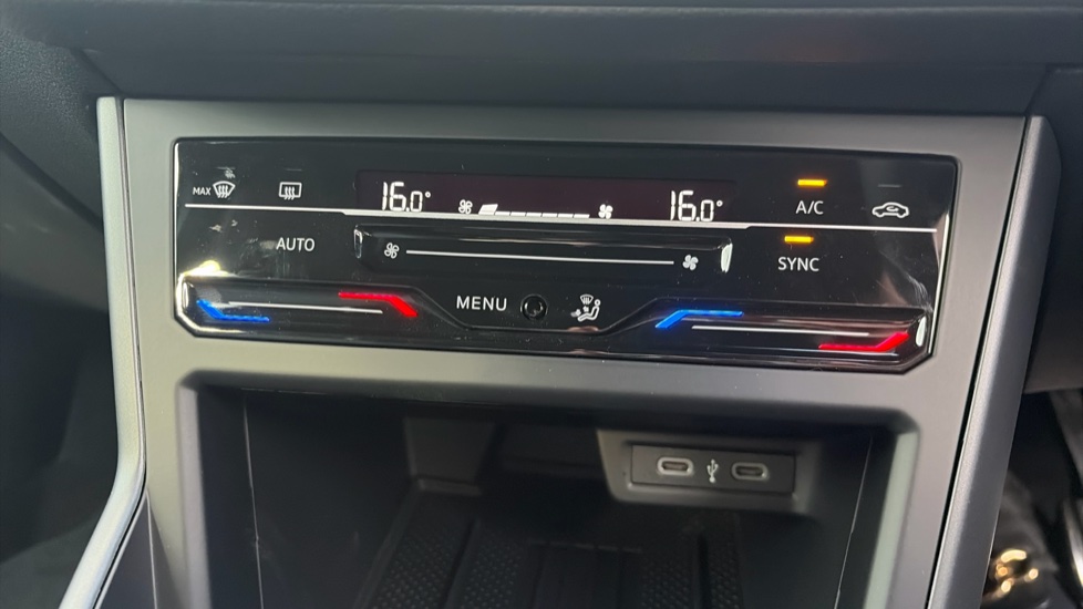 Volkswagen Polo 1.0 TSI R-Line 5dr Petrol Hatchback - Image 13
