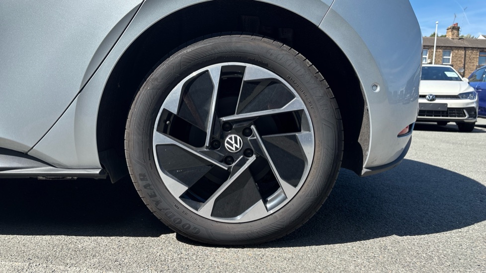 Volkswagen ID.3 150kW Match Pro 59kWh 5dr Auto Electric Hatchback - Image 5