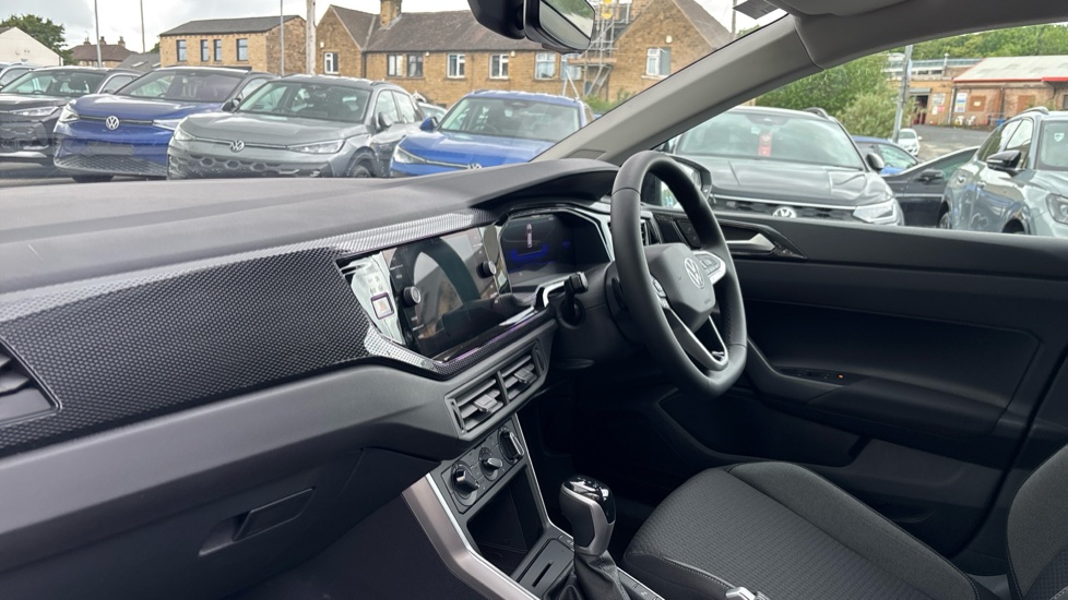 Volkswagen Polo 1.0 TSI Life 5dr DSG Petrol Hatchback - Image 2