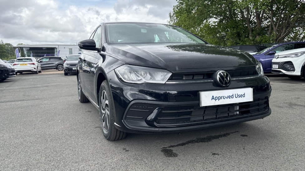 Volkswagen Polo 1.0 TSI Life 5dr DSG Petrol Hatchback - Image 25