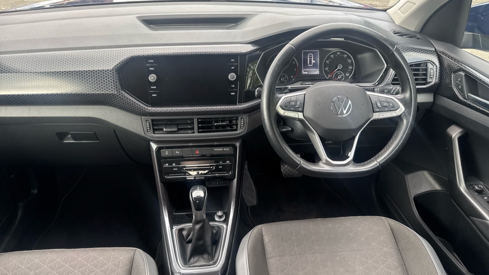 Volkswagen T-Cross 1.0 TSI 110 SEL 5dr DSG Petrol Estate - Image 9