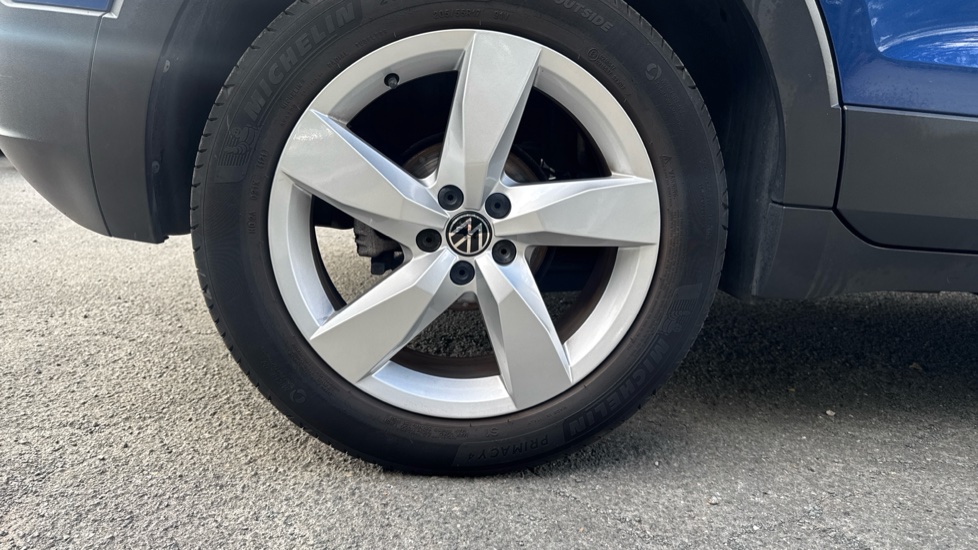 Volkswagen T-Cross 1.0 TSI 110 SEL 5dr DSG Petrol Estate - Image 33