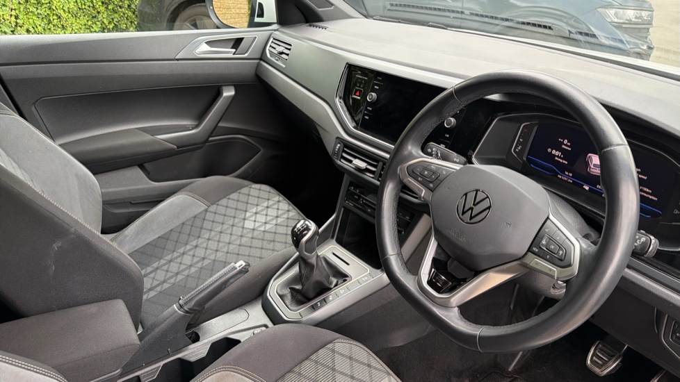 Volkswagen Taigo 1.0 TSI 110 R-Line 5dr Petrol Hatchback - Image 6