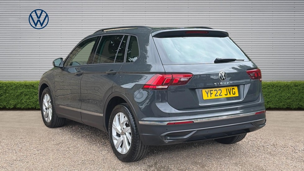 Volkswagen Tiguan 1.5 TSI Life 5dr Petrol Estate - Image 3