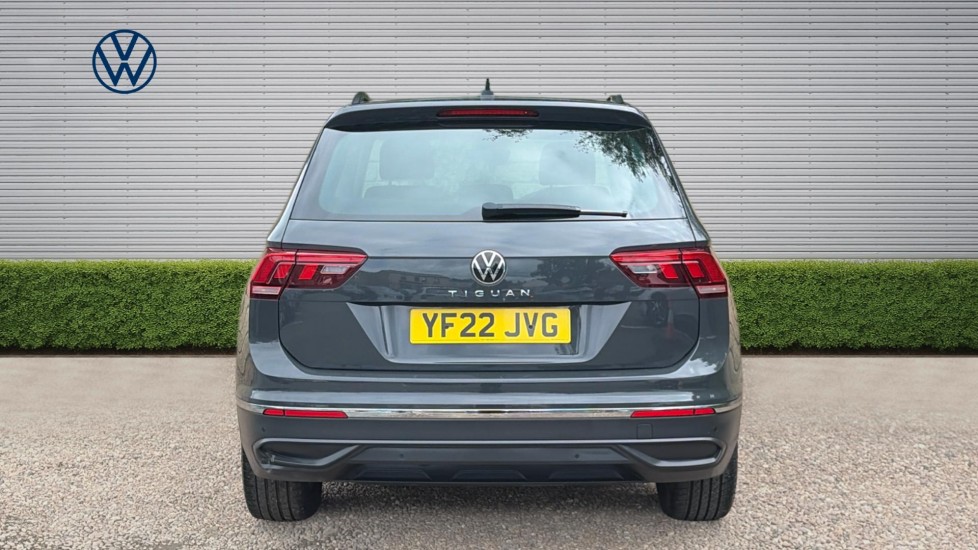 Volkswagen Tiguan 1.5 TSI Life 5dr Petrol Estate - Image 8