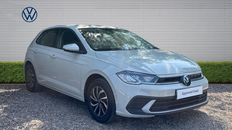 Volkswagen Polo 1.0 Life 5dr Petrol Hatchback - Image 1