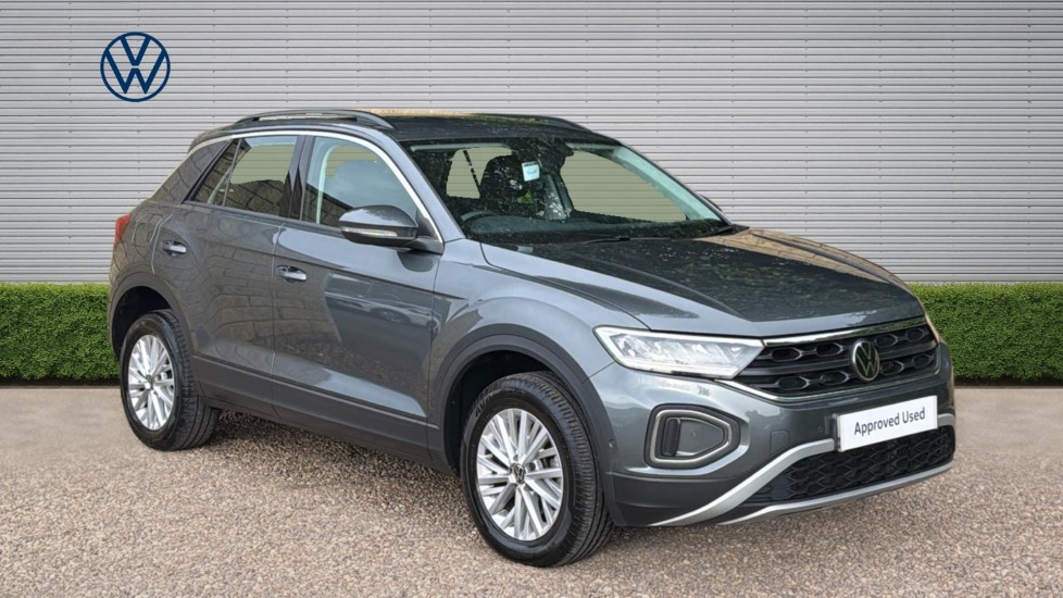 Volkswagen T-Roc 1.5 TSI Life 5dr Petrol Hatchback - Image 1
