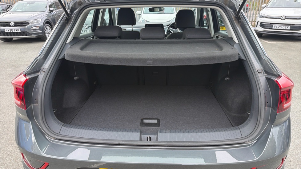 Volkswagen T-Roc 1.5 TSI Life 5dr Petrol Hatchback - Image 20