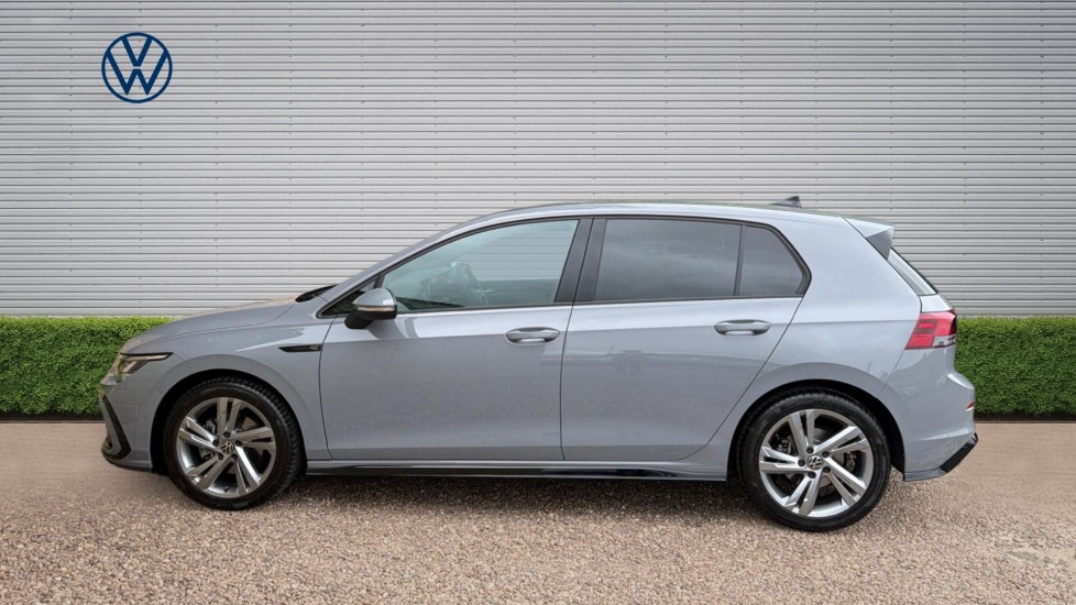 Volkswagen Golf 1.5 eTSI 150 R-Line 5dr DSG Petrol Hatchback - Image 4