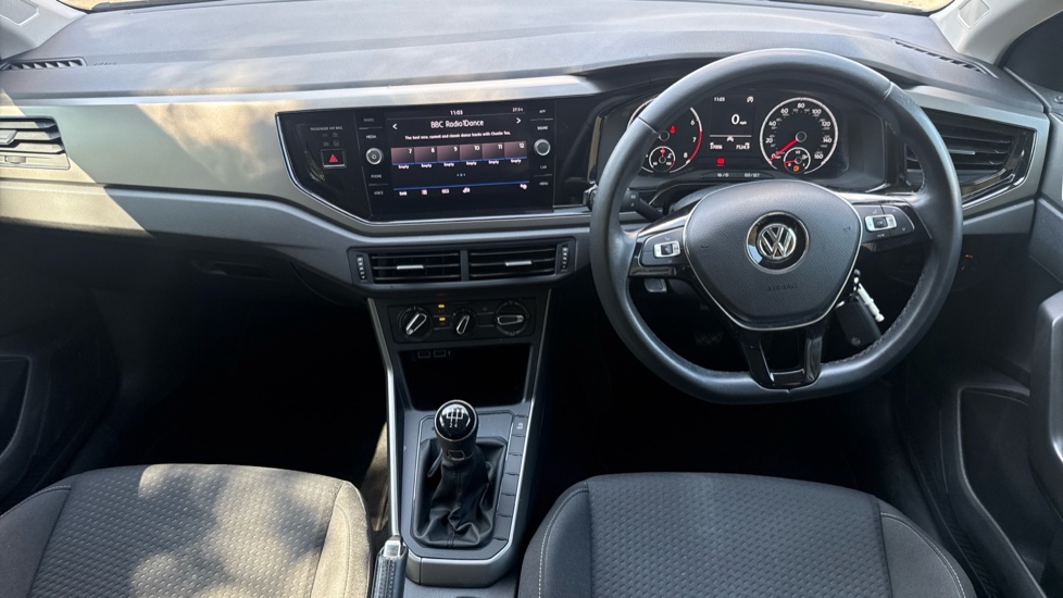 Volkswagen Polo 1.0 TSI 95 SE 5dr Petrol Hatchback - Image 9