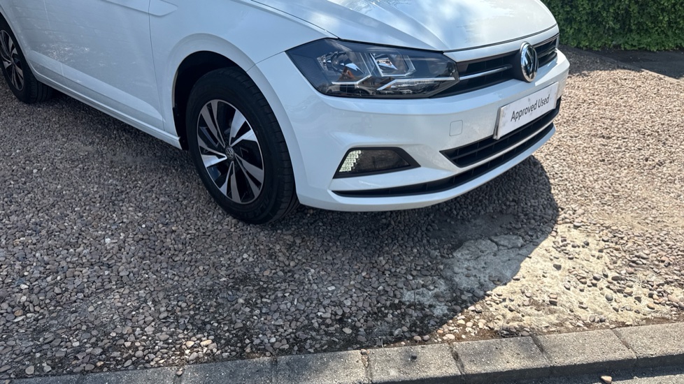 Volkswagen Polo 1.0 TSI 95 SE 5dr Petrol Hatchback - Image 34