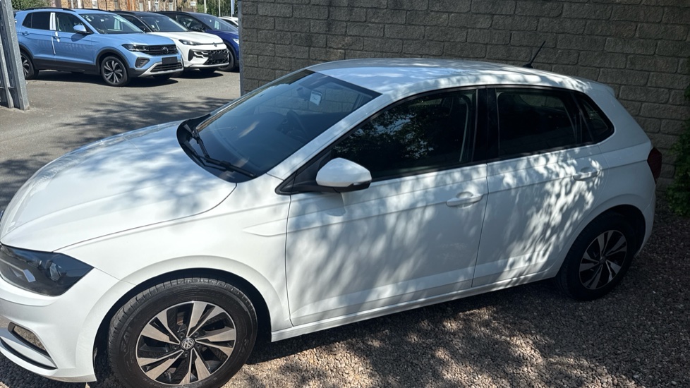 Volkswagen Polo 1.0 TSI 95 SE 5dr Petrol Hatchback - Image 36