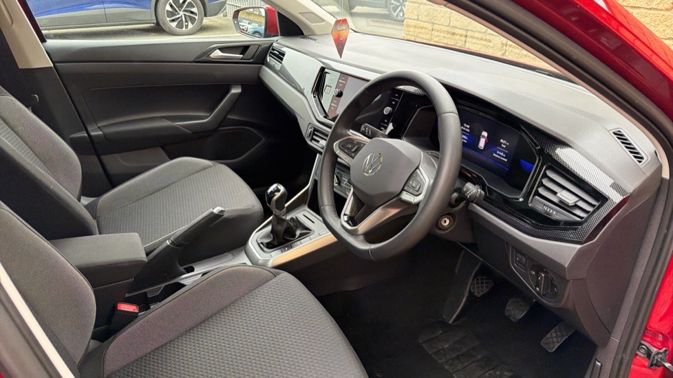 Volkswagen Polo 1.0 TSI Life 5dr Petrol Hatchback - Image 6