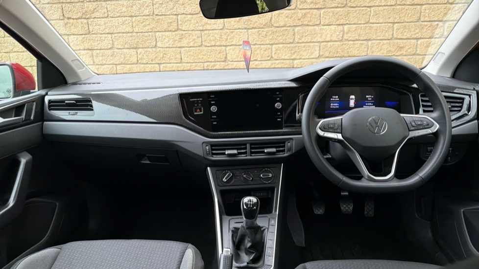 Volkswagen Polo 1.0 TSI Life 5dr Petrol Hatchback - Image 9