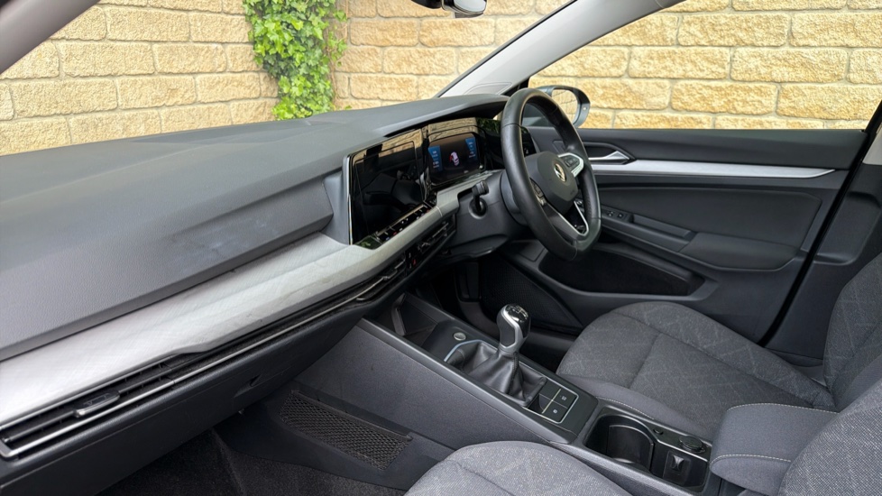 Volkswagen Golf 1.5 TSI 150 Life 5dr Petrol Hatchback - Image 2