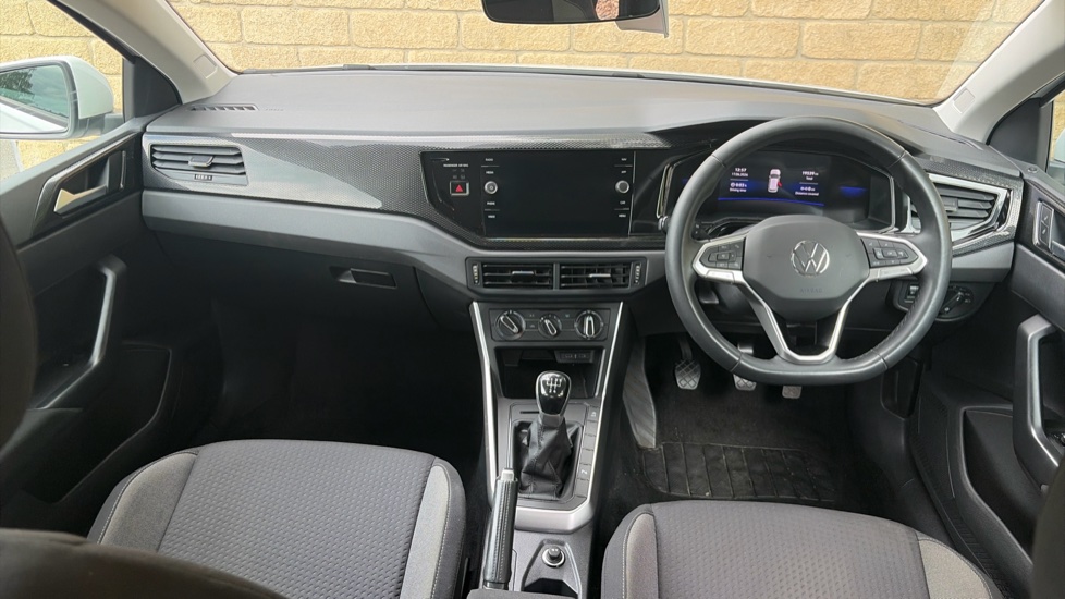Volkswagen Polo 1.0 TSI Life 5dr Petrol Hatchback - Image 9