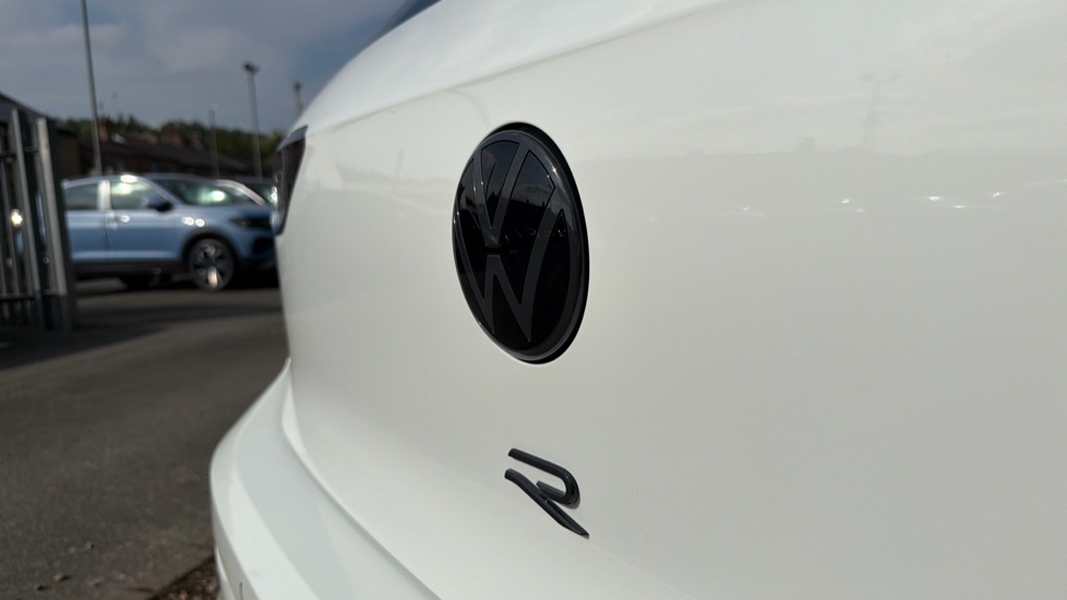 Volkswagen Golf 2.0 TSI 333 R Black Edition 4Motion 5dr DSG Petrol Hatchback - Image 21