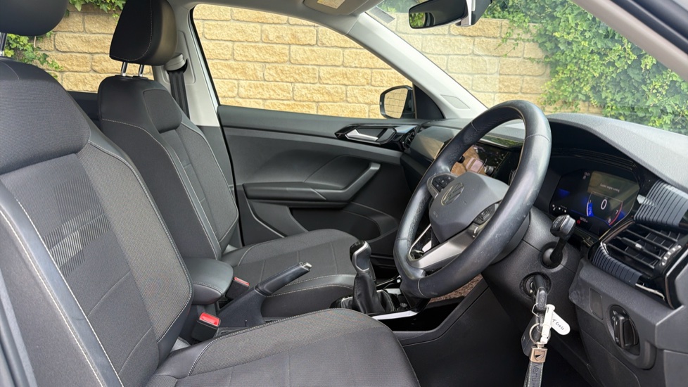 Volkswagen T-Cross 1.0 TSI Black Edition 5dr Petrol Estate - Image 15