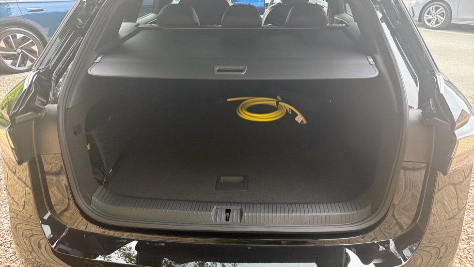 Volkswagen ID.7 210kW Match Pro Plus 77kWh 5dr Auto Electric Estate - Image 20