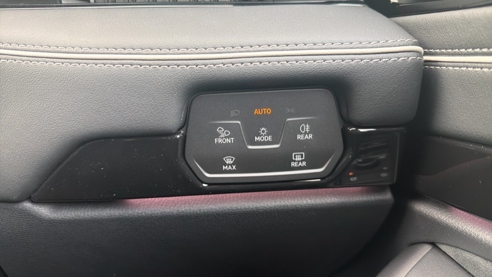 Volkswagen ID.7 210kW Match Pro Plus 77kWh 5dr Auto Electric Estate - Image 26