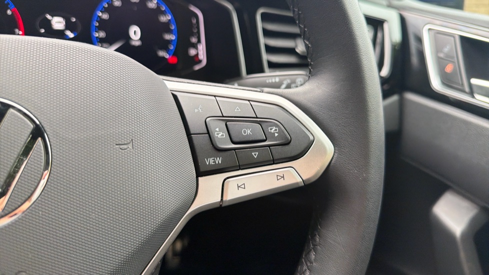 Volkswagen Polo 1.0 TSI Edition 50 5dr Petrol Hatchback - Image 18