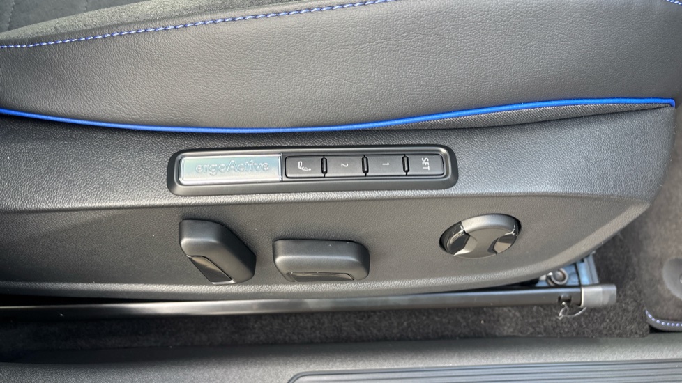 Volkswagen ID.3 240kW GTX Fire/Ice 79kWh 5dr Auto Electric Hatchback - Image 36