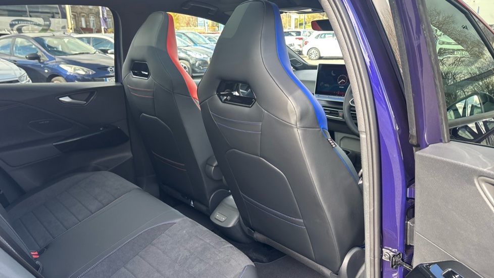 Volkswagen ID.3 240kW GTX Fire/Ice 79kWh 5dr Auto Electric Hatchback - Image 45