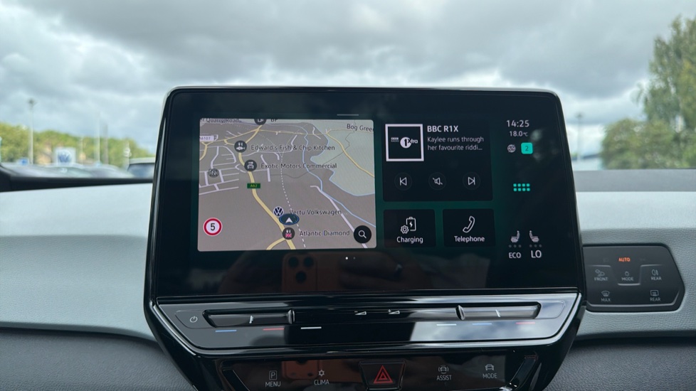 Volkswagen ID.3 150kW Family Pro Performance 58kWh 5dr Auto Electric Hatchback - Image 39