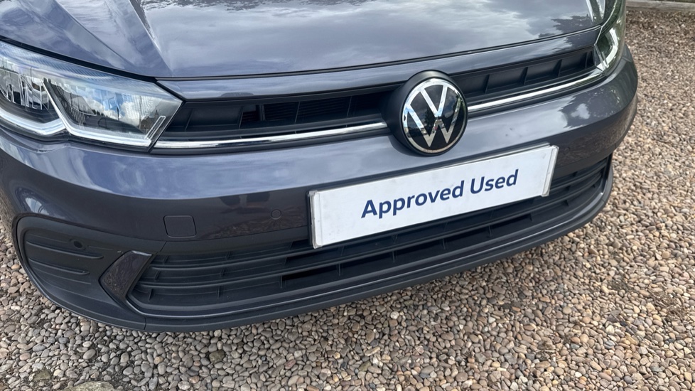 Volkswagen Polo 1.0 TSI Life 5dr Petrol Hatchback - Image 36